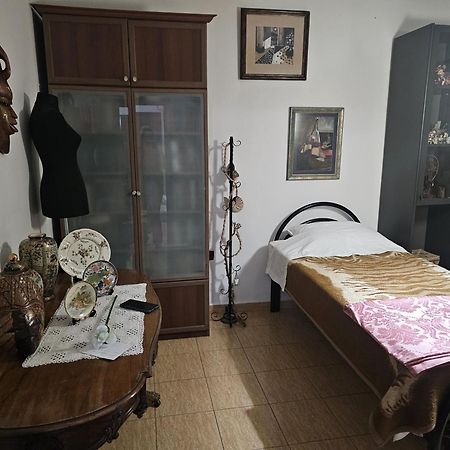 2-Bedroom Apartment With Dajti Mountain View Тирана Екстер'єр фото