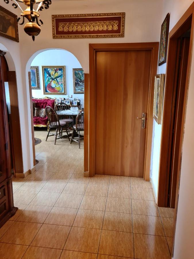 2-Bedroom Apartment With Dajti Mountain View Тирана Екстер'єр фото