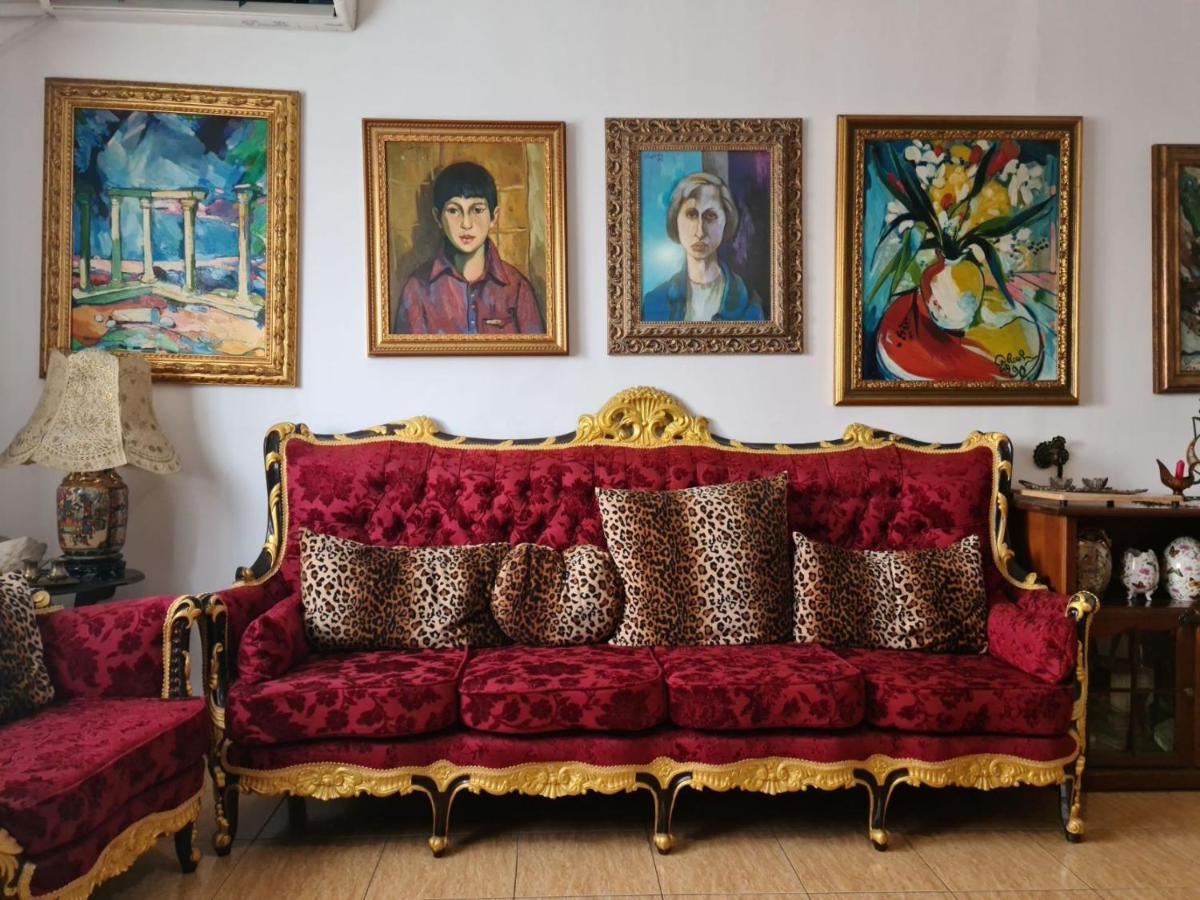 2-Bedroom Apartment With Dajti Mountain View Тирана Екстер'єр фото
