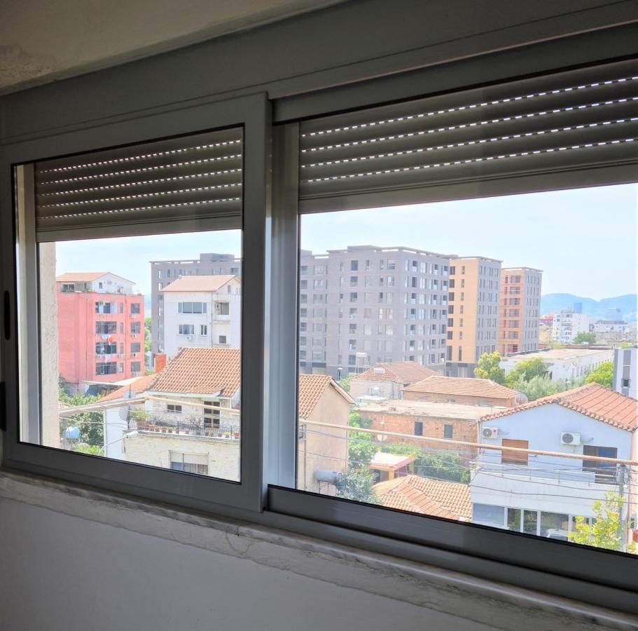 2-Bedroom Apartment With Dajti Mountain View Тирана Екстер'єр фото