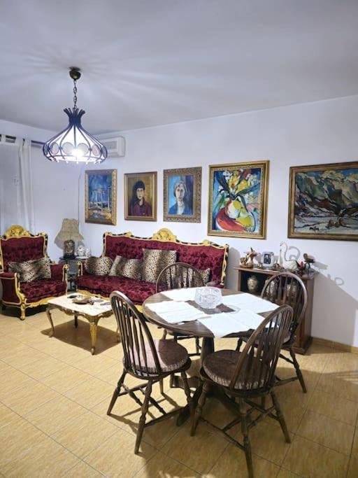 2-Bedroom Apartment With Dajti Mountain View Тирана Екстер'єр фото