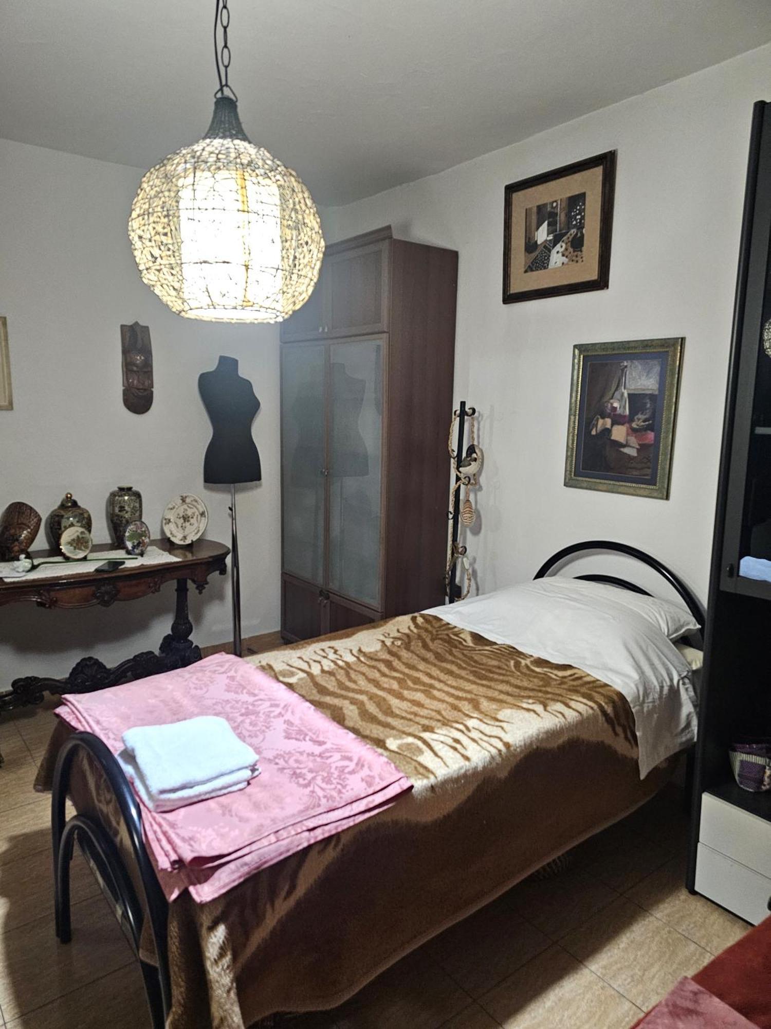 2-Bedroom Apartment With Dajti Mountain View Тирана Екстер'єр фото